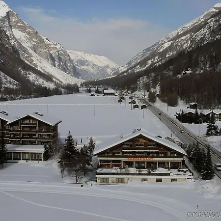 Premium @ Monte Rosa Таш