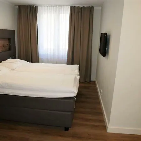 Premium @ Monte Rosa *